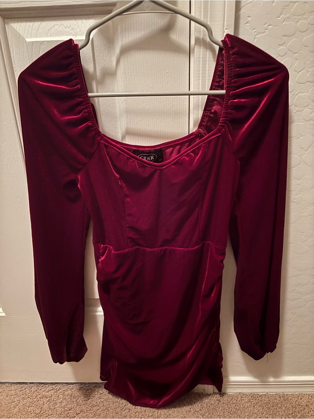 Cider Women's Burgundy Velvet Long Sleeve Square Neck Dress
